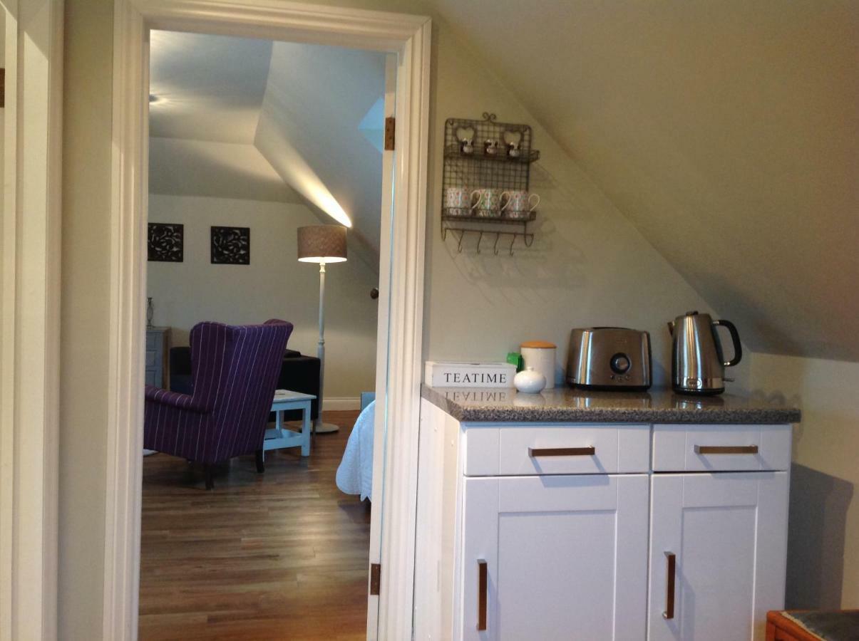 Field Cottage B&B Haywards Heath Exterior foto